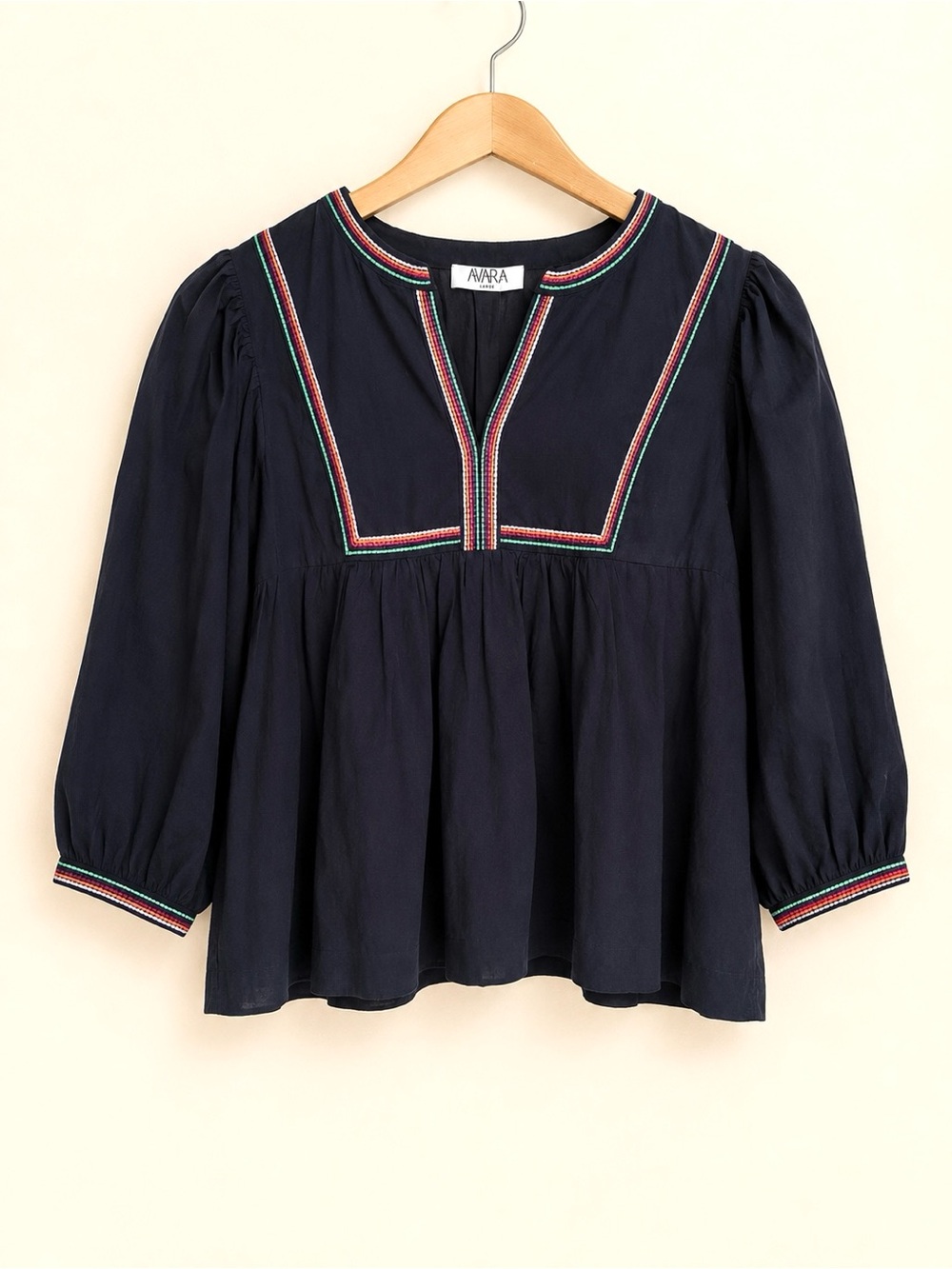 NWT AVARA Jonas Top Large Black Embroidered Trim Puff Sleeve Cotton Blouse